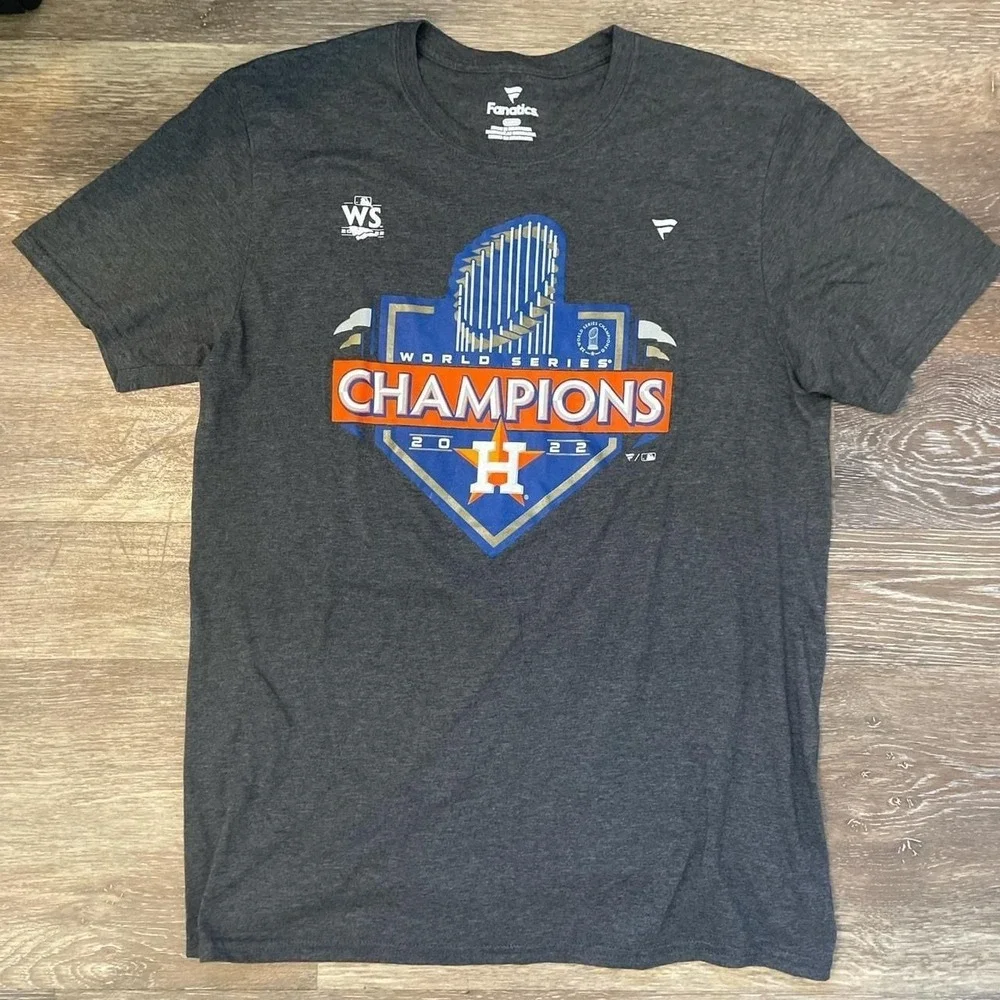 Houston Astros 2022 World Series Champions T-Shirt, Grey, Men's Size Large
